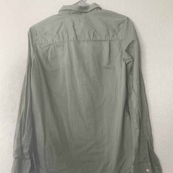 Gap light green button down top - Picture 3 of 4